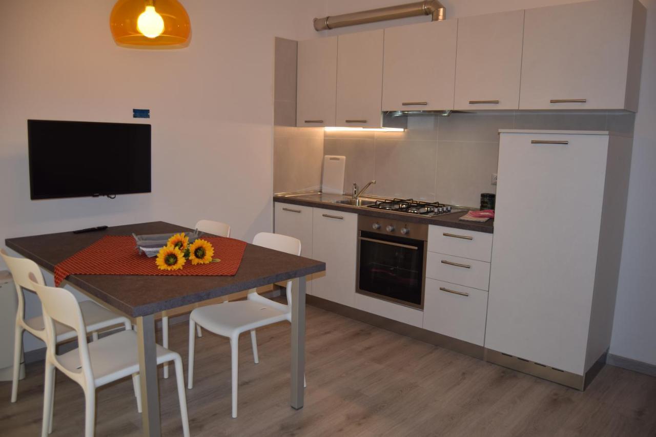 Aparthotel Orchidea Marina Tirrenia Exterior foto
