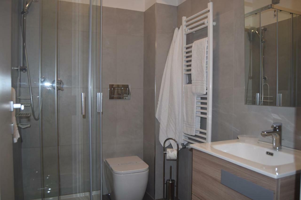 Aparthotel Orchidea Marina Tirrenia Exterior foto